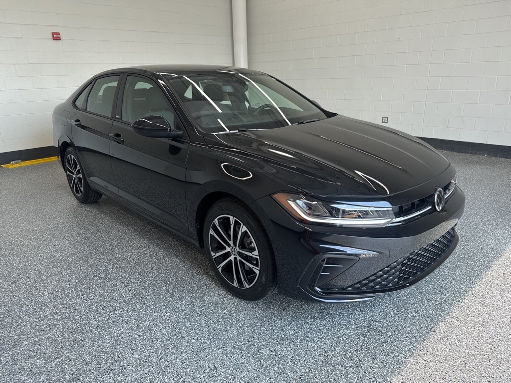 2025 Volkswagen Jetta 1.5T Sport photo 5