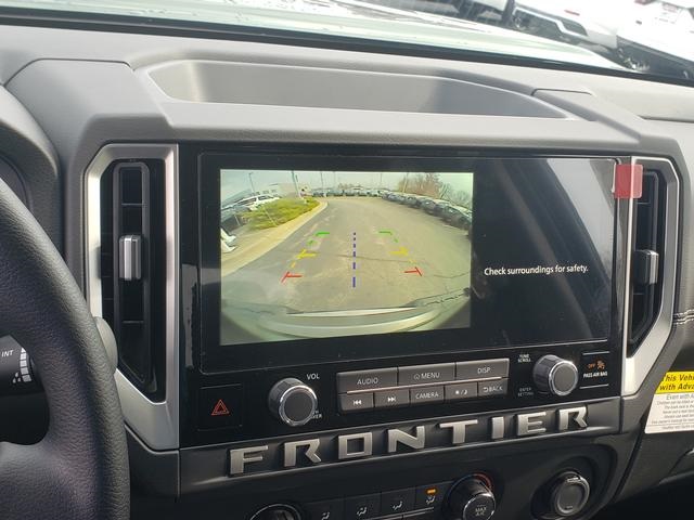 2025 Nissan Frontier Crew Cab SV photo 21