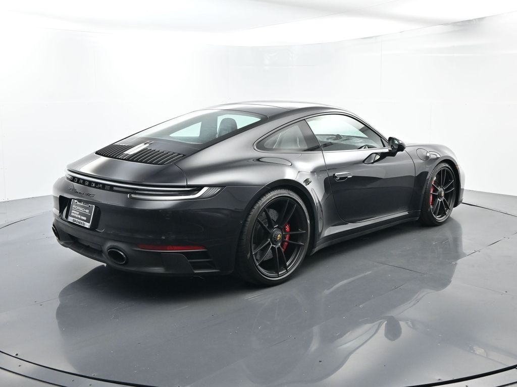 2024 Porsche 911 GTS photo 13