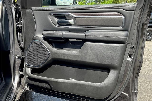 2025 Ram 1500 Laramie photo 27