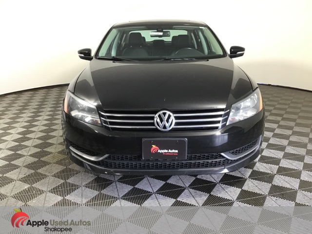 Used 2013 Volkswagen Passat SE with VIN 1VWBH7A36DC082885 for sale in White Bear Lake, Minnesota