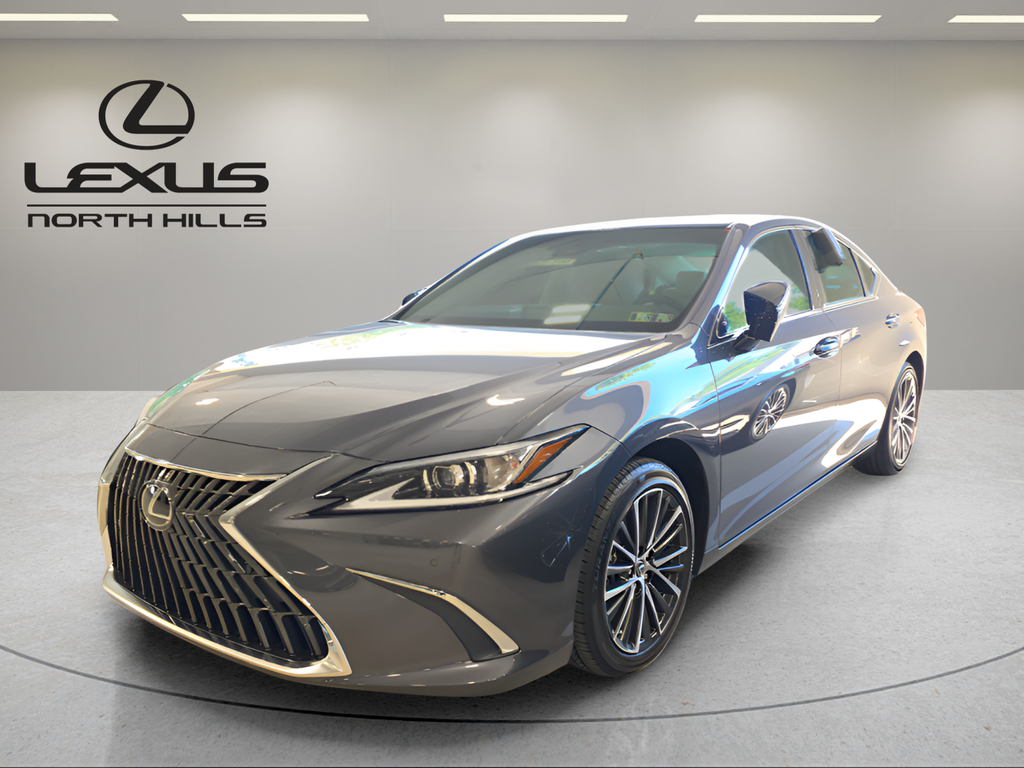 2025 Lexus ES Hybrid 300h's photo