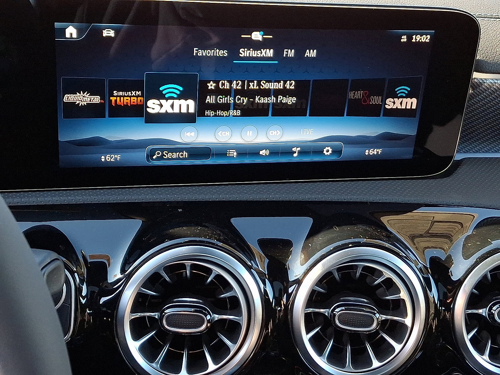 2025 Mercedes Benz CLA 250 4MATIC photo 10