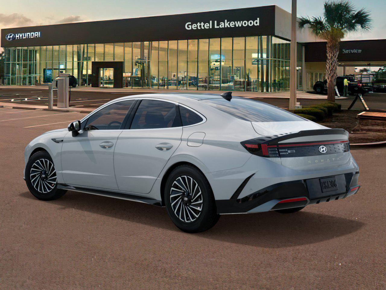 2025 Hyundai Sonata Hybrid Limited photo 2