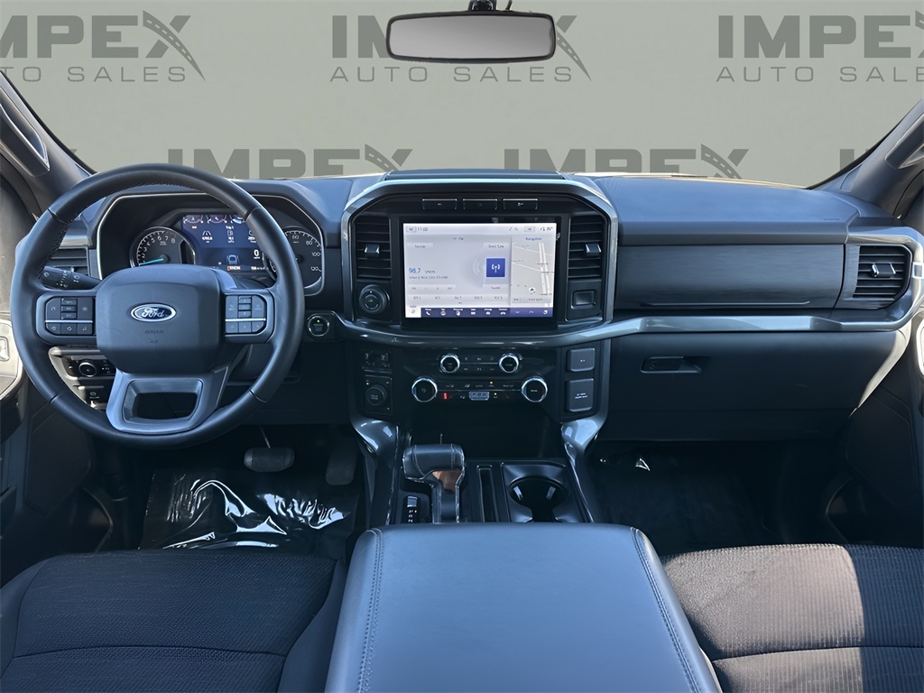 2023 Ford F-150 XLT photo 18