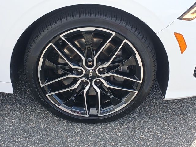 2022 Kia K5 GT photo 24