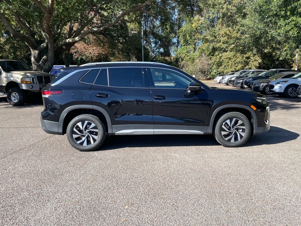 2026 Volkswagen Tiguan S photo 2