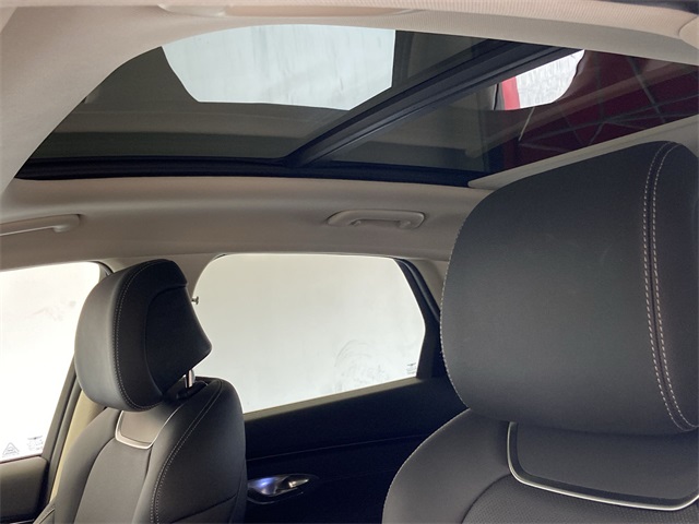 2024 Genesis GV70 2.5T photo 31