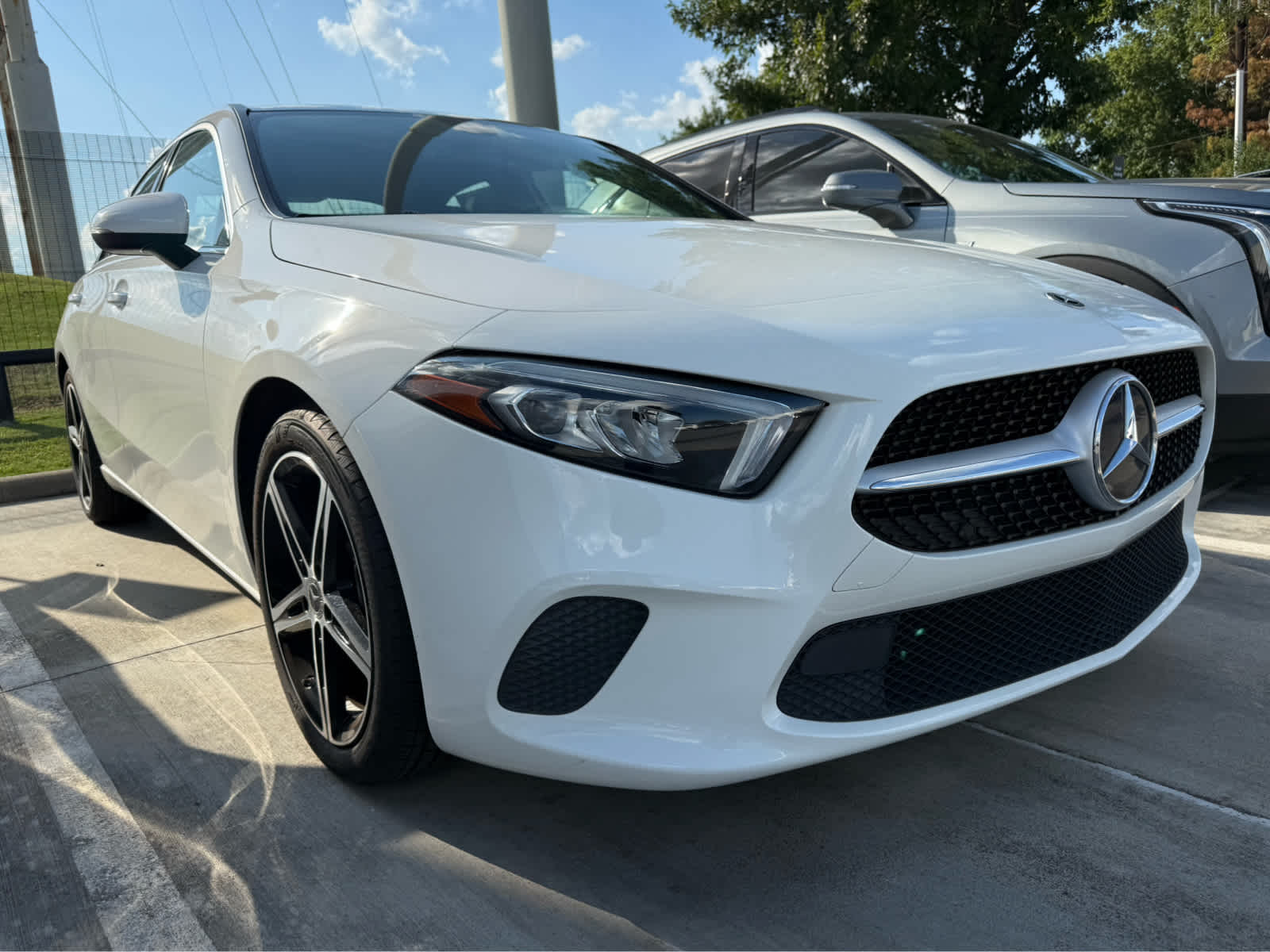 2022 Mercedes Benz A 220 photo 2