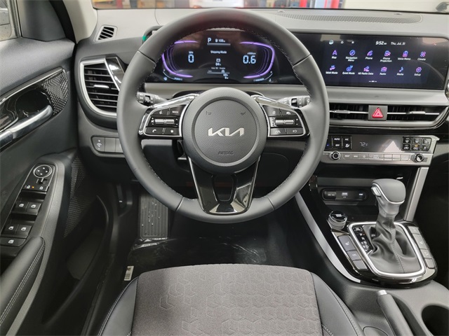 2026 Kia Seltos S photo 22