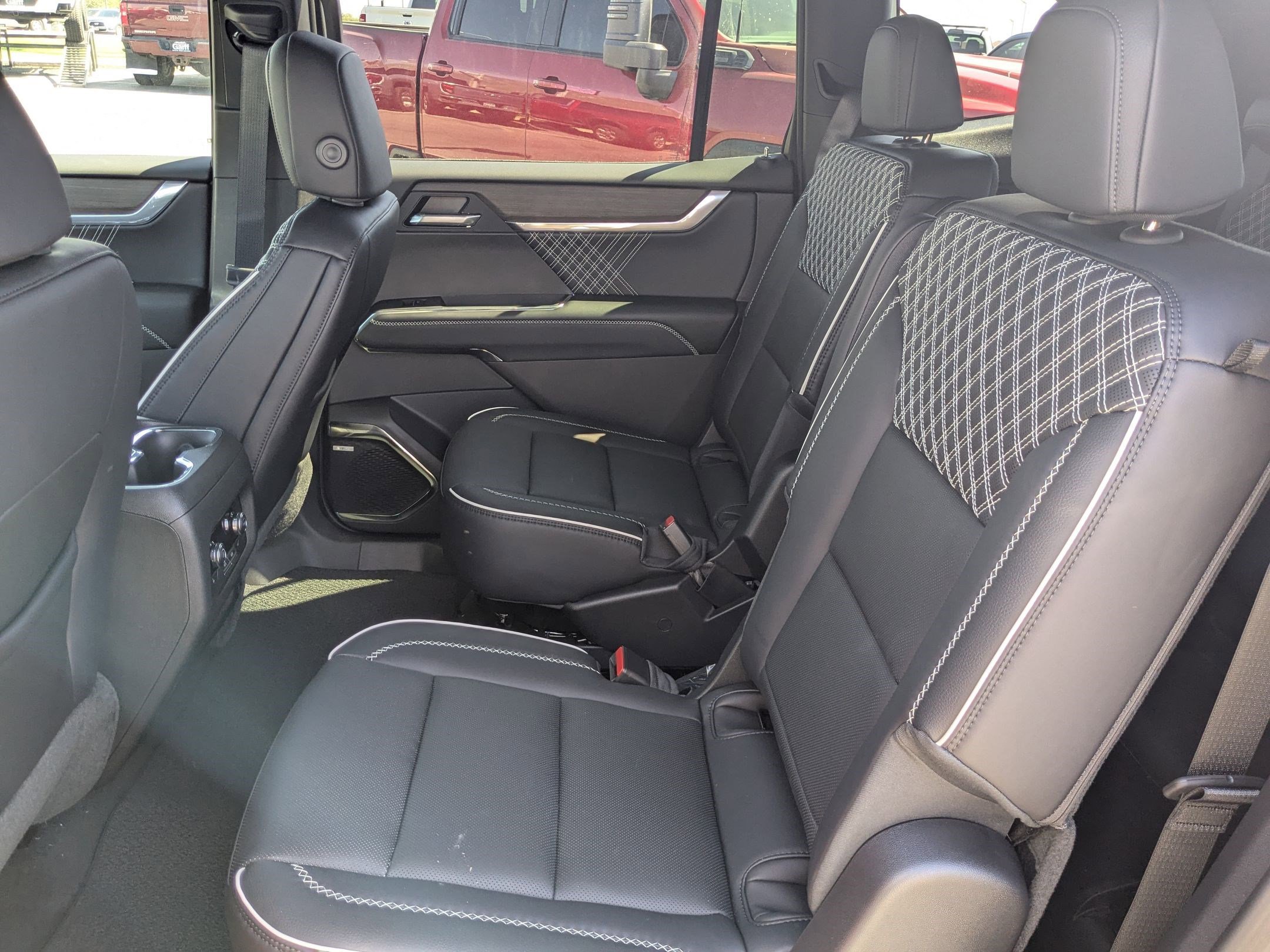 2026 Gmc Acadia Denali photo 20