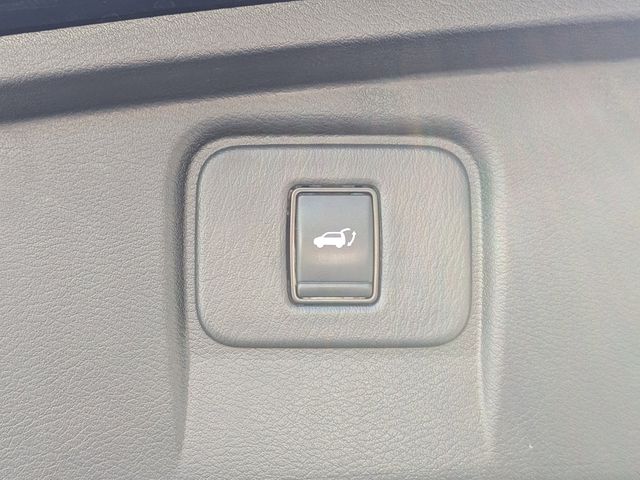 2023 Nissan Murano SL photo 11