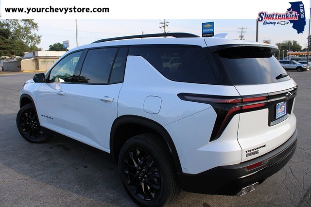 2026 Chevrolet Traverse photo 10