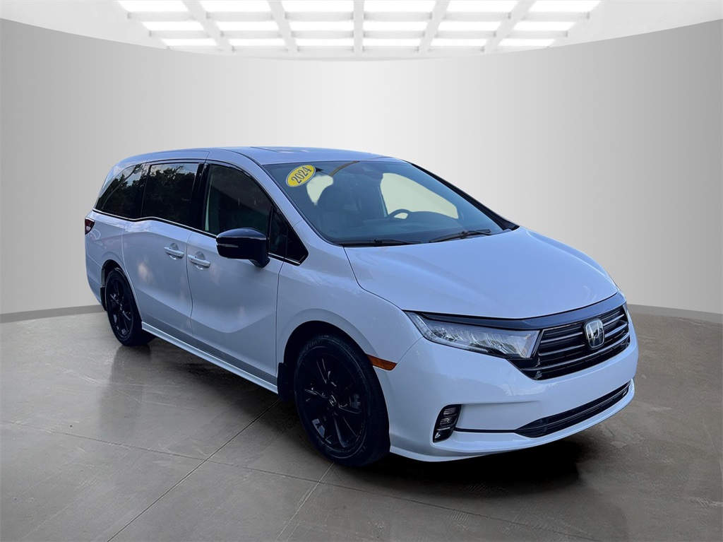 2024 Honda Odyssey Sport photo 5