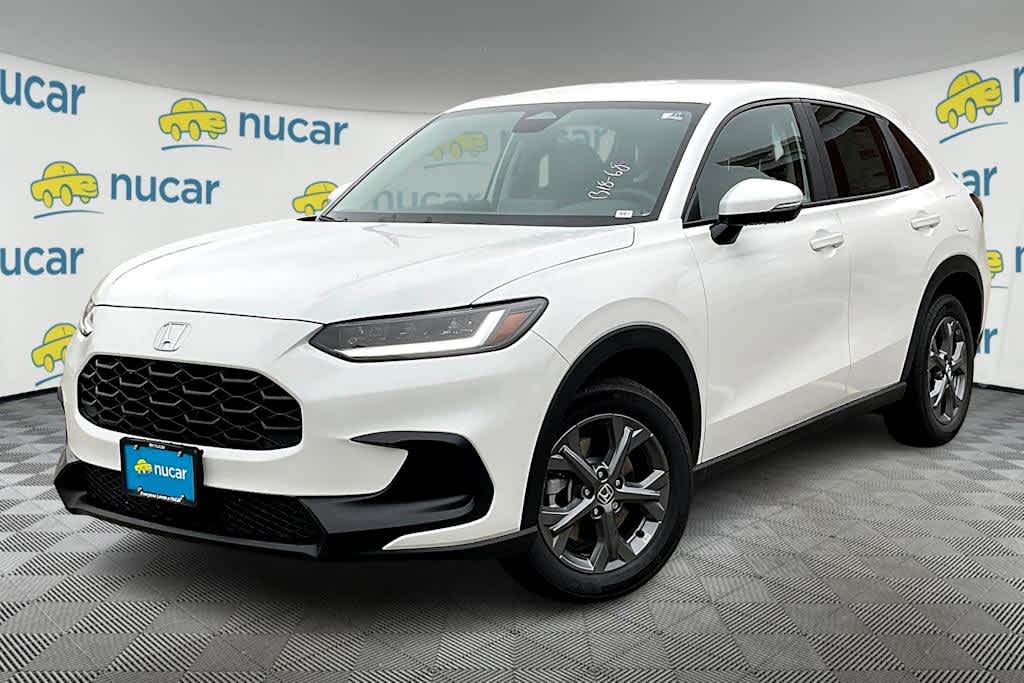 2026 Honda HR-V LX photo 3