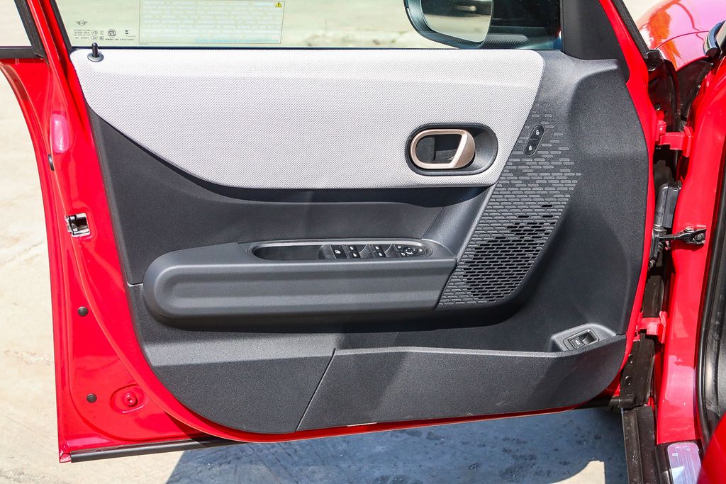 2025 Mini Cooper 4 Door Hardtop Signature photo 19