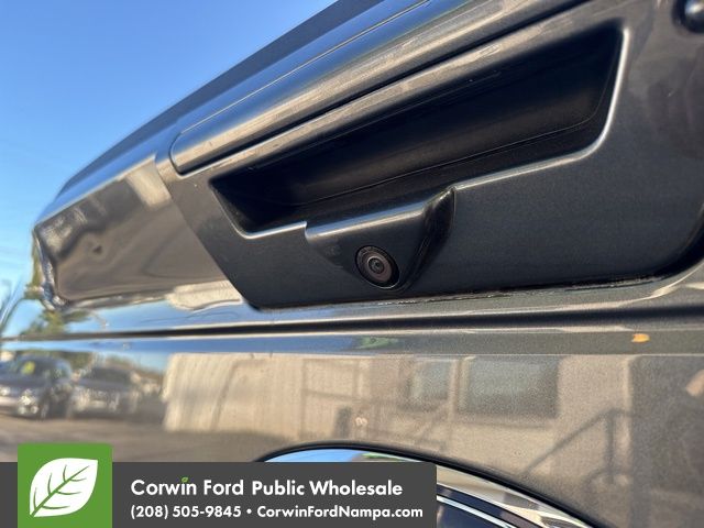 2020 Ford F-150 Lariat photo 9