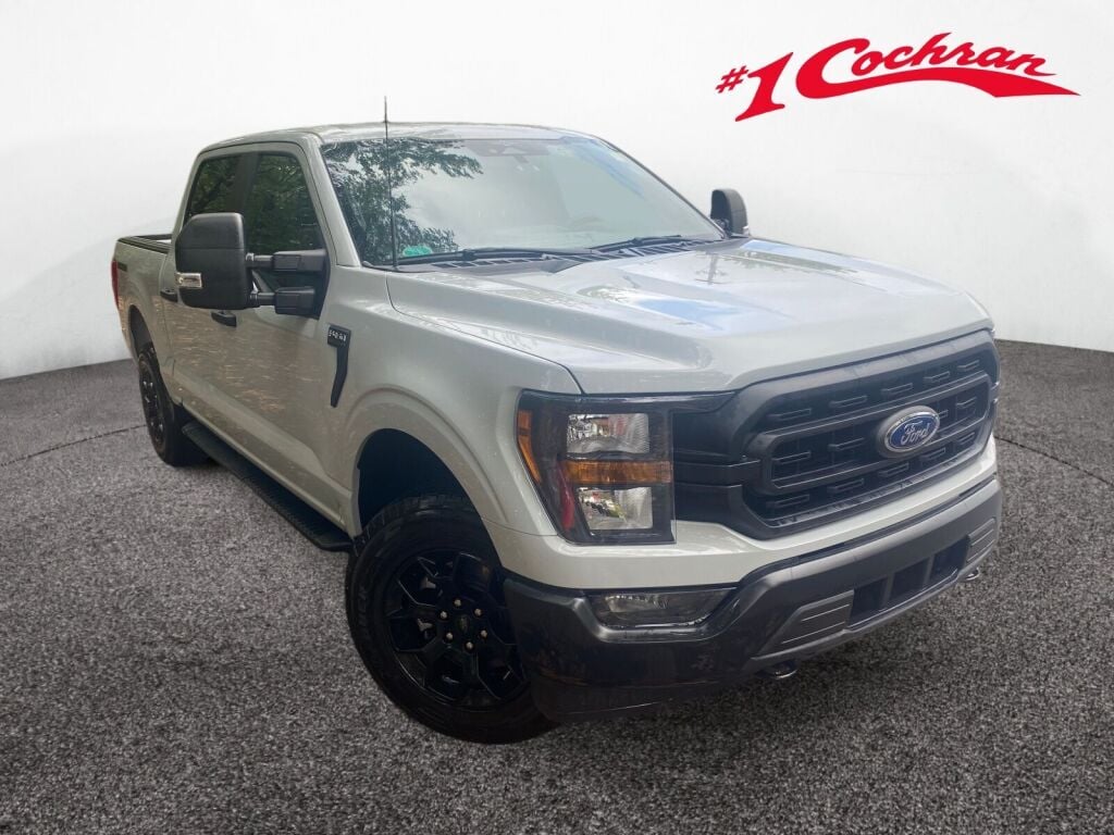 2023 Ford F-150 XL's photo