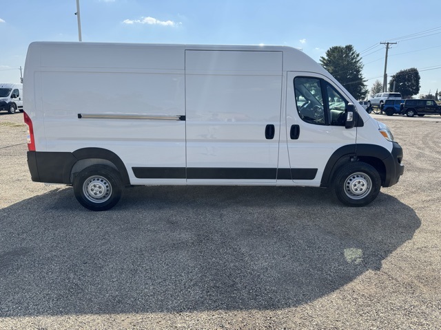 2025 Ram ProMaster 2500 photo 2