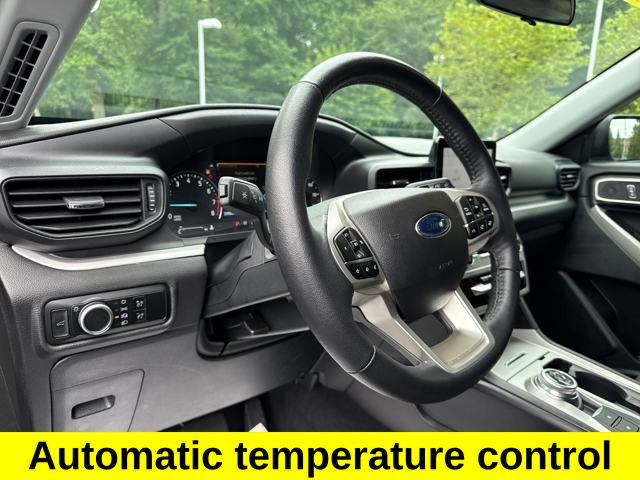 2024 Ford Explorer XLT photo 3