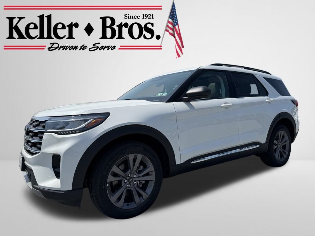 2025 Ford Explorer photo 3