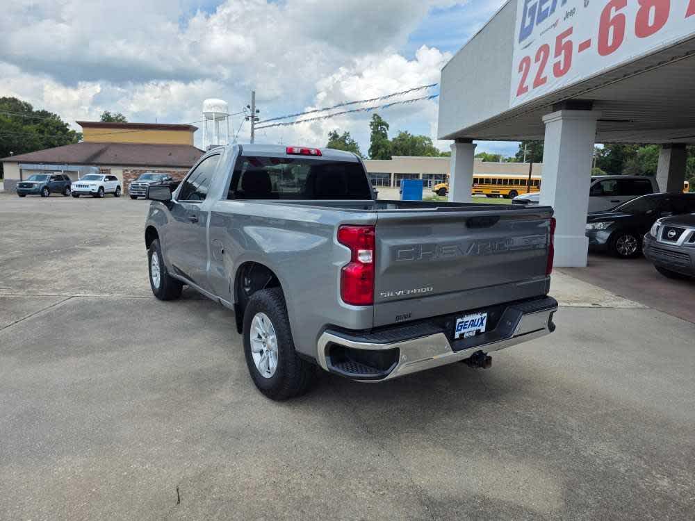 2024 Chevrolet Silverado 1500 Work Truck photo 3