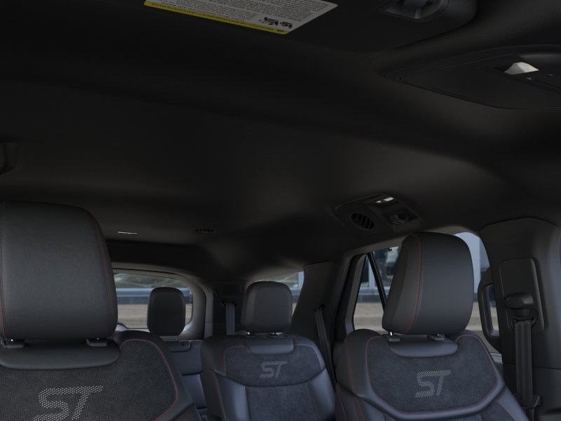 2025 Ford Explorer ST photo 21