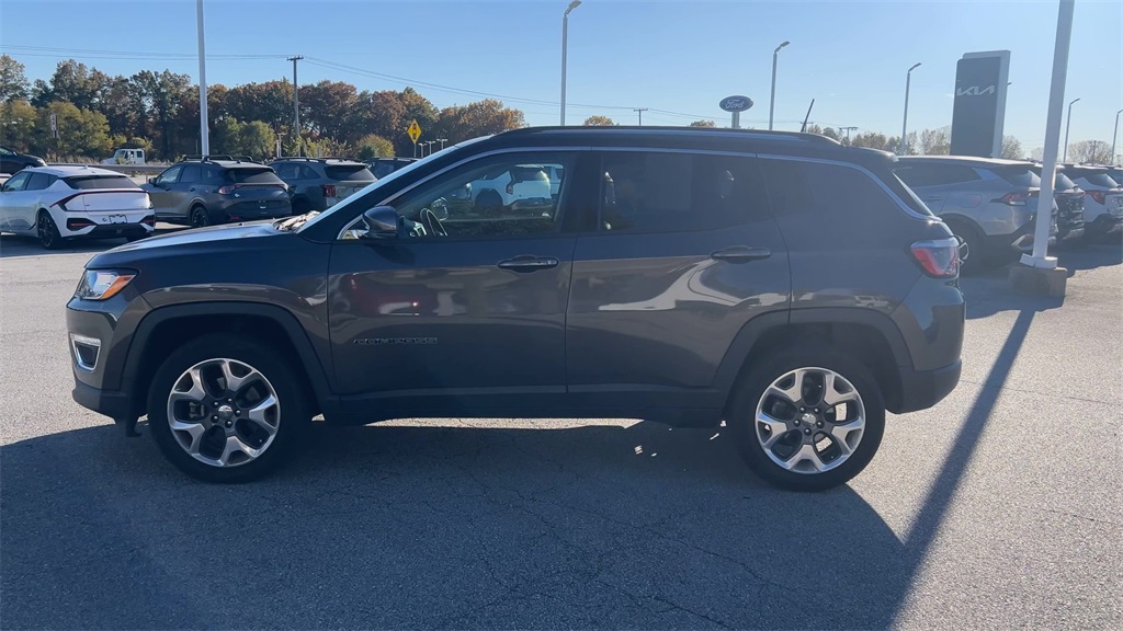 2018 Jeep Compass Limited photo 4