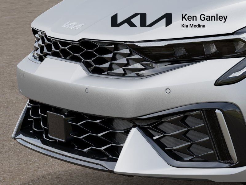 2026 Kia K5 GT-Line photo 12
