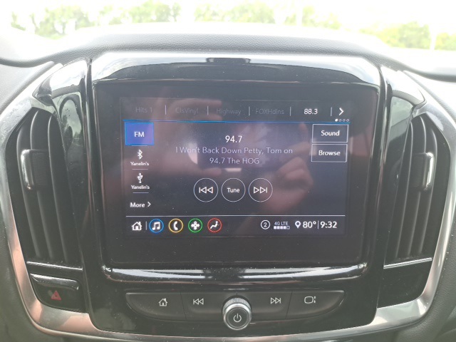 2021 Chevrolet Traverse Leather photo 16