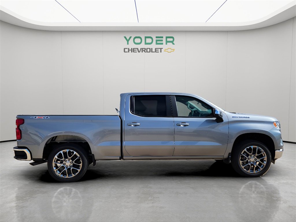 2025 Chevrolet Silverado 1500 LT photo 2