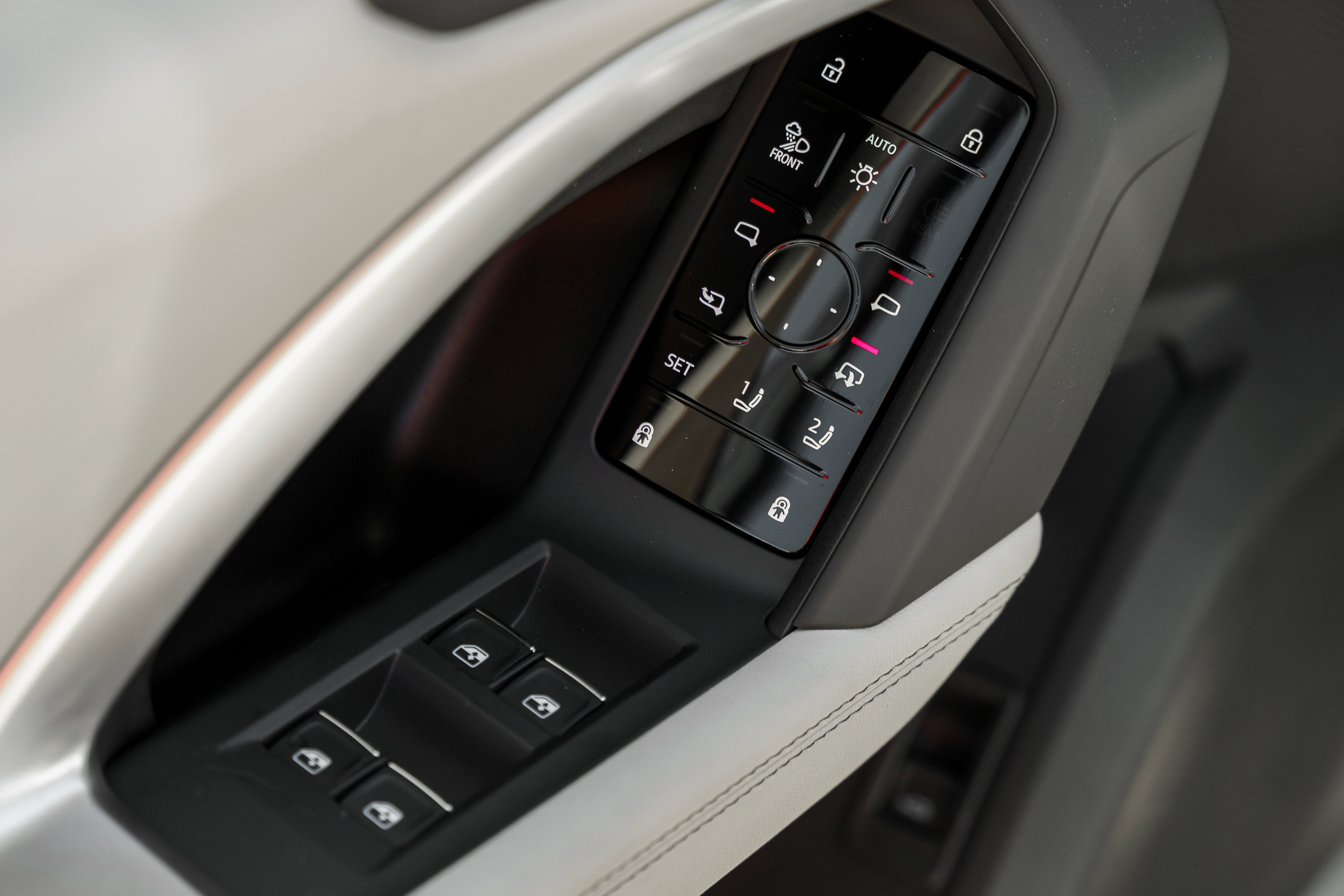 2025 Audi Q5 Premium Plus photo 23