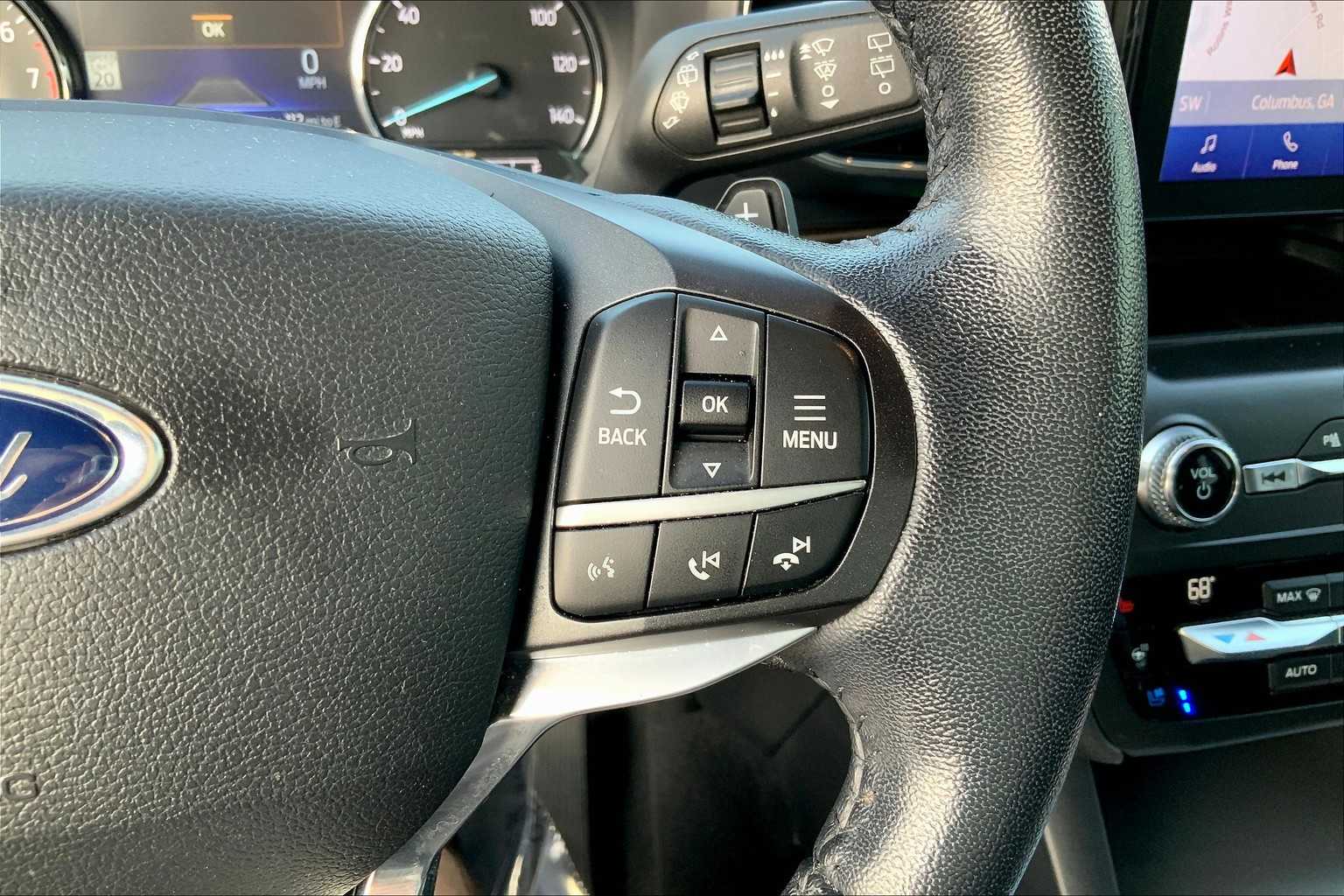 2020 Ford Explorer Limited photo 23