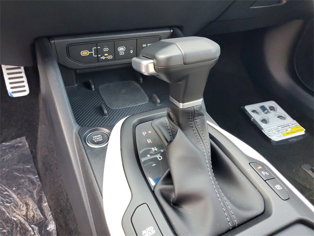 2025 Kia K4 GT-Line Turbo photo 19