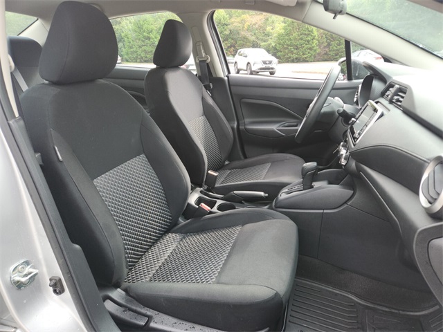 2024 Nissan Versa 1.6 S photo 14