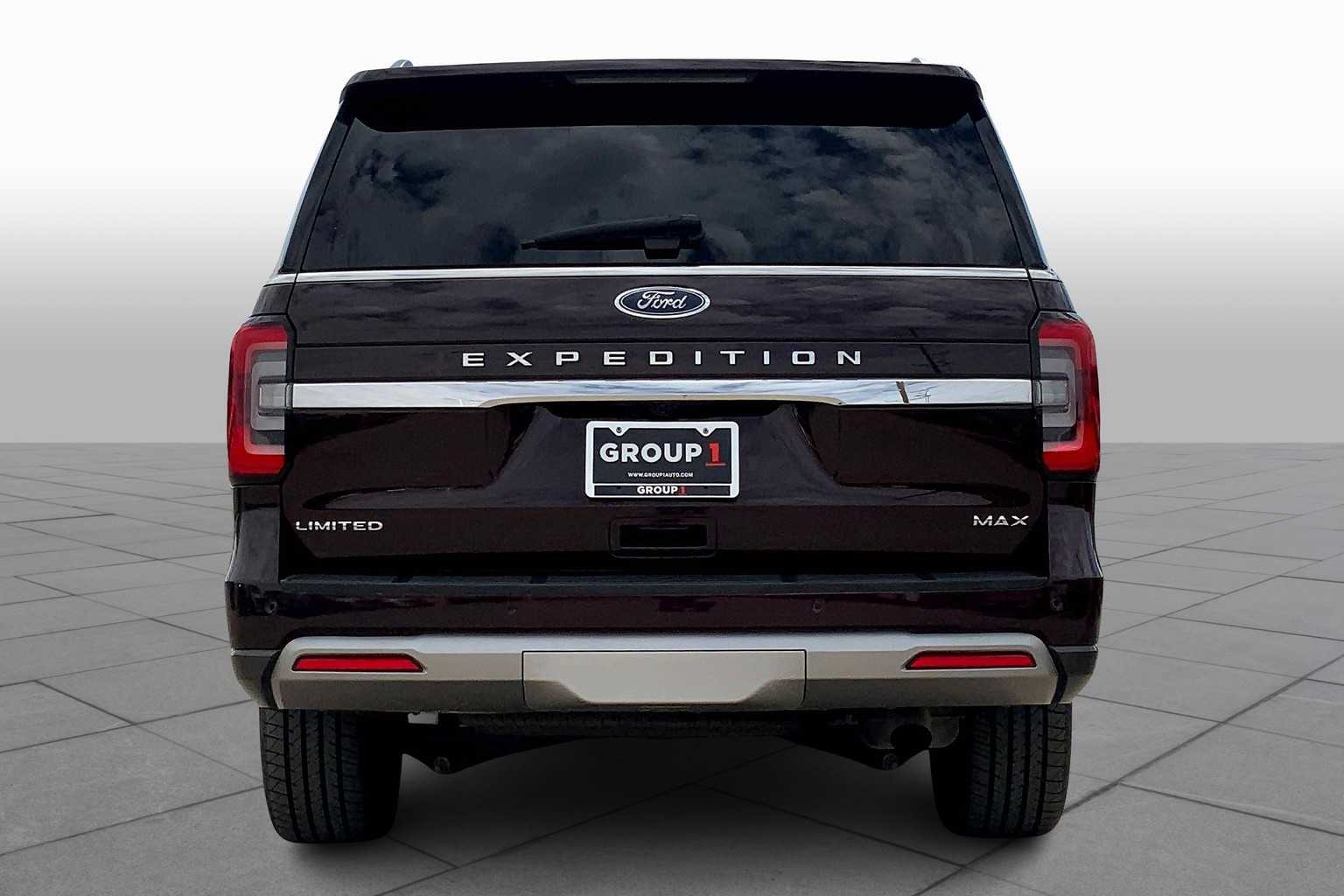 2024 Ford Expedition MAX Limited photo 4