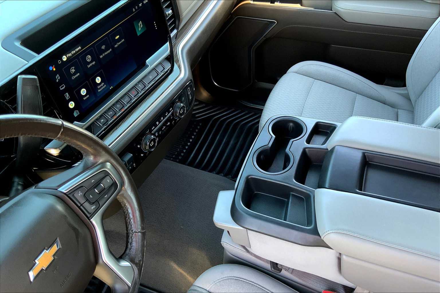 2022 Chevrolet Silverado 1500 LT photo 15