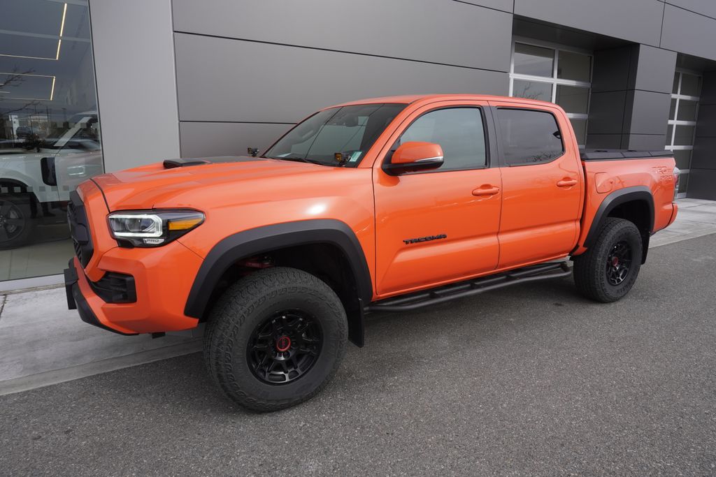 2023 Toyota Tacoma TRD Pro photo 3