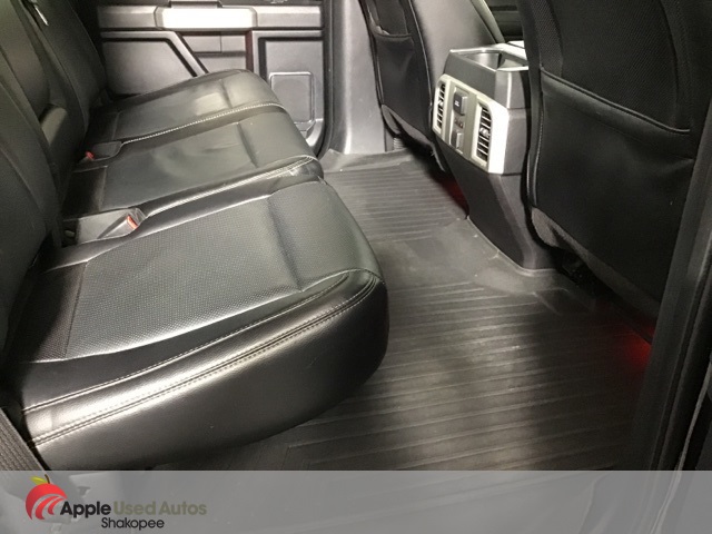 2016 Ford F-150 Lariat photo 18
