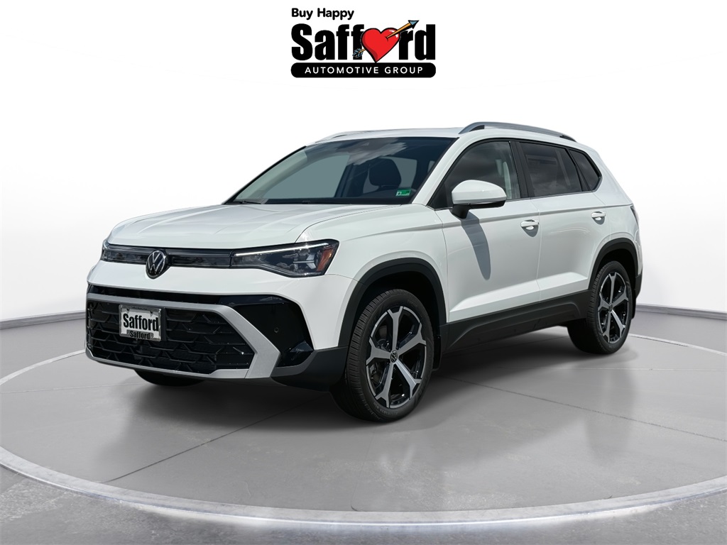 2025 Volkswagen Taos SEL's photo