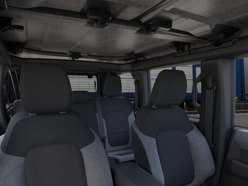 2025 Ford Bronco Base photo 12