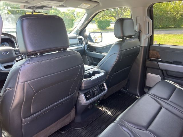 2023 Ford F-150 Lariat photo 25