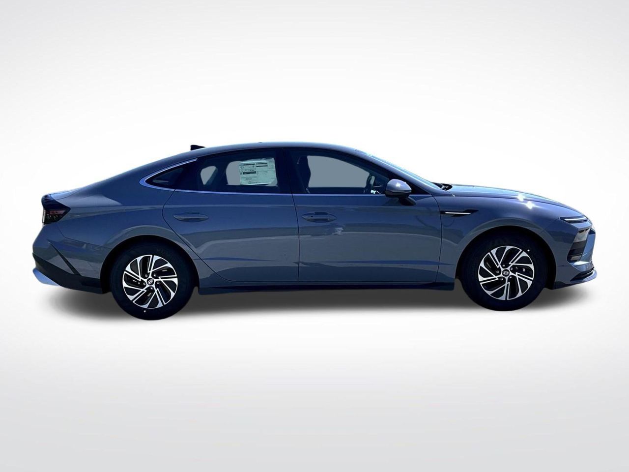2026 Hyundai Sonata Hybrid Blue photo 4
