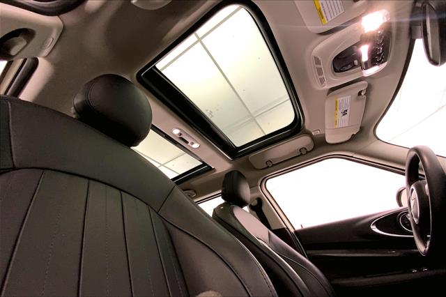 2019 Mini Cooper Base S ALL4 photo 25
