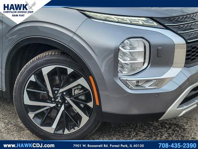 2023 MITSUBISHI OUTLANDER - Image 3