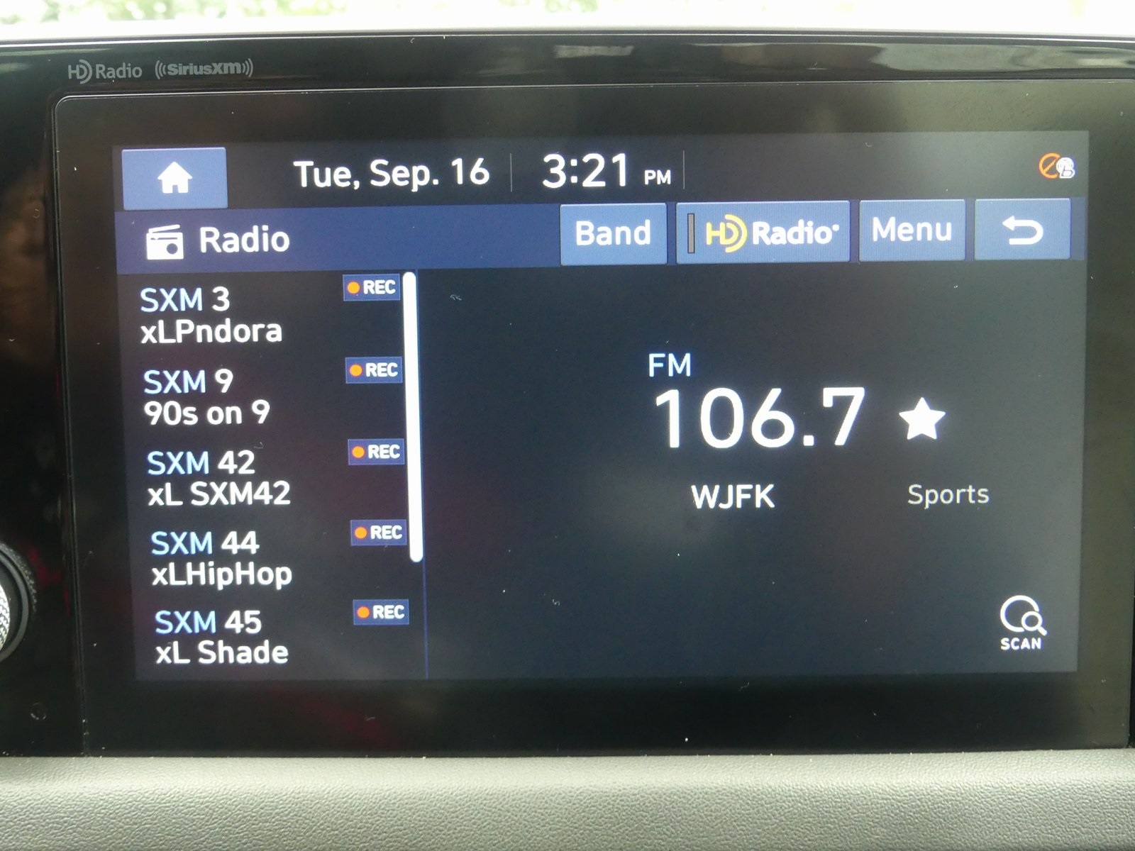 2021 Hyundai Sonata SEL Convenience photo 20