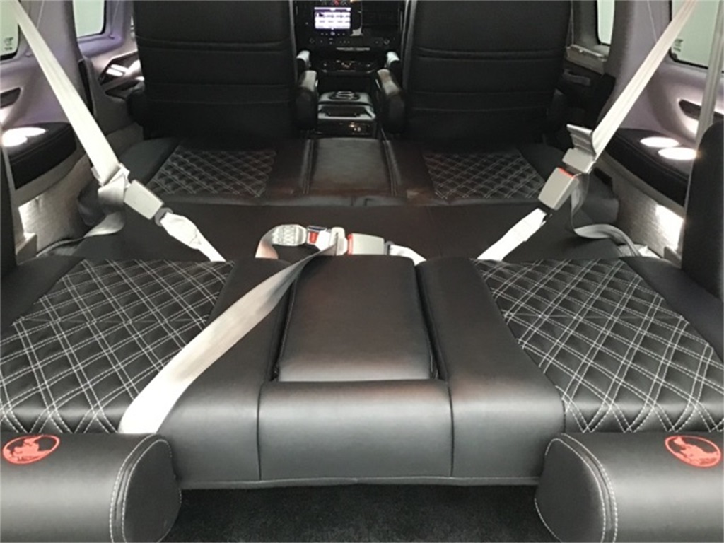 2023 Gmc Savana photo 8