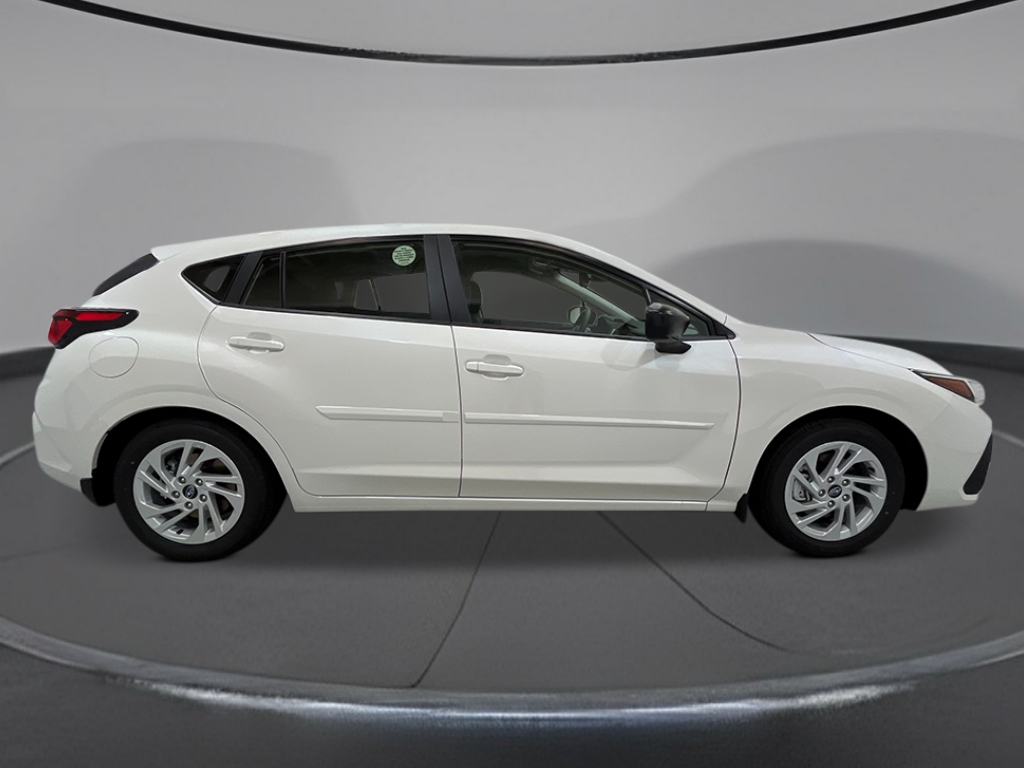 2025 Subaru Impreza Base photo 5
