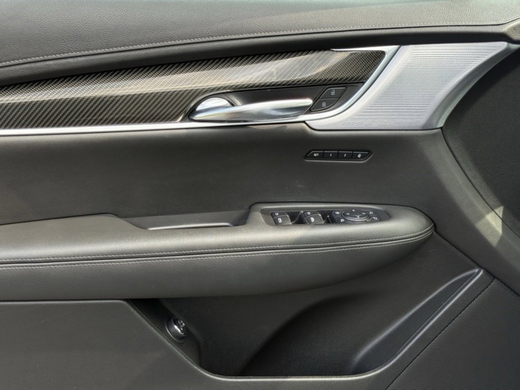 2020 Cadillac XT6 Sport photo 12