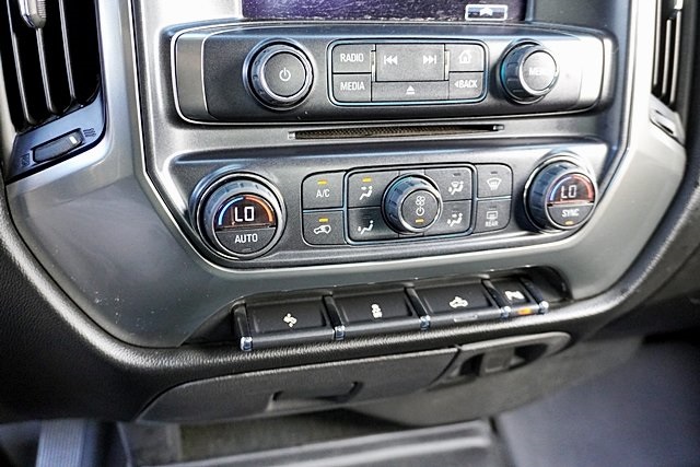 Used 2018 Black Chevrolet LT image 24